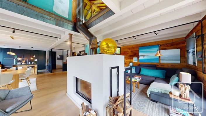 Image No.10-4 Bed Property for sale