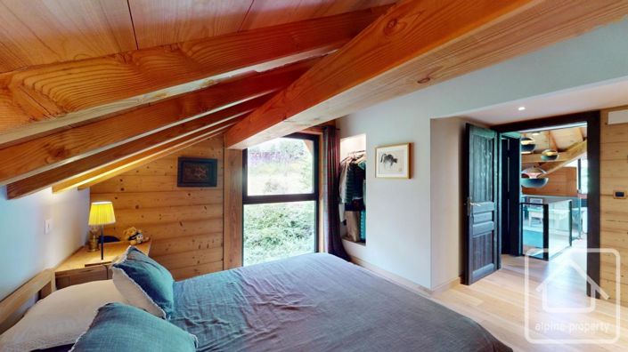 Image No.30-4 Bed Property for sale