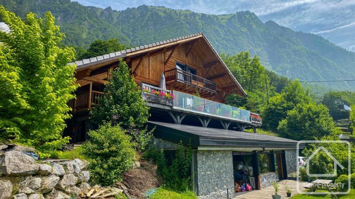 Image No.42-4 Bed Property for sale