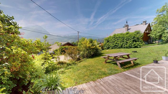 Image No.47-4 Bed Property for sale