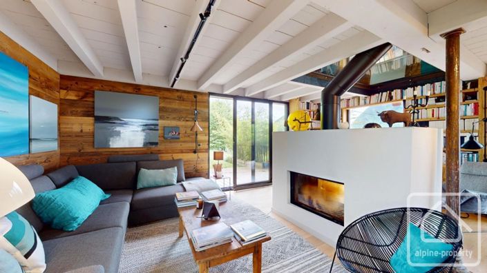 Image No.9-4 Bed Property for sale