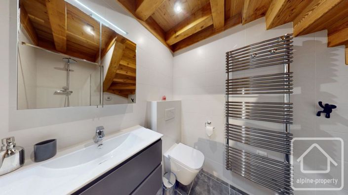 Image No.21-4 Bed Property for sale