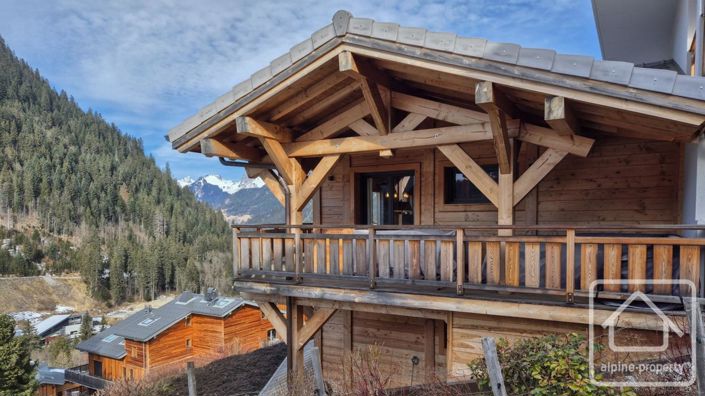 Image No.33-4 Bed Property for sale