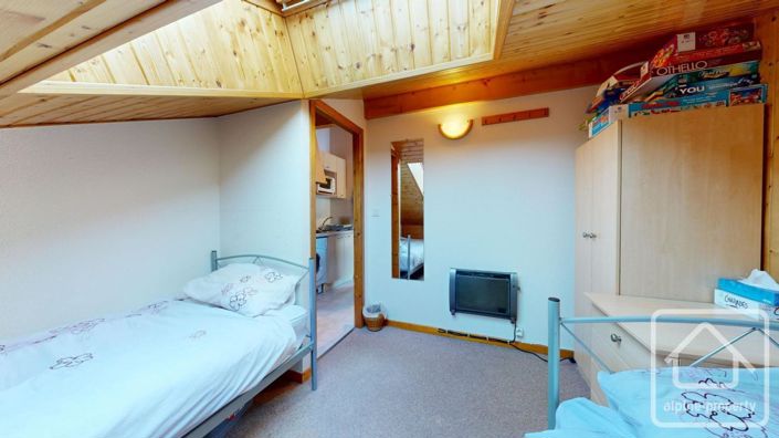 Image No.14-2 Bed Apartment for sale