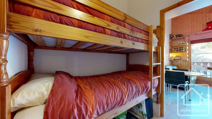 Image No.17-2 Bed Apartment for sale