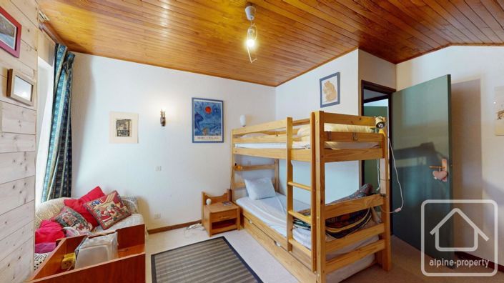 Image No.12-2 Bed Apartment for sale