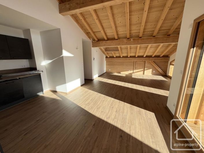 Image No.6-4 Bed Apartment for sale