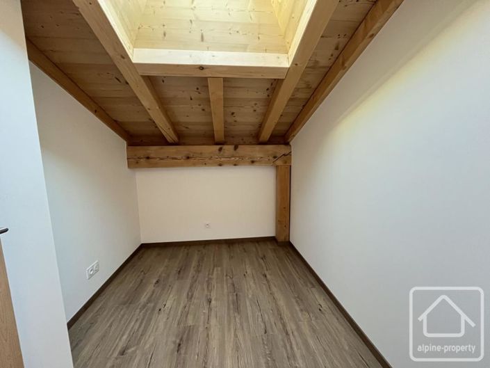 Image No.8-4 Bed Apartment for sale