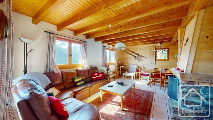 Image No.11-4 Bed Property for sale