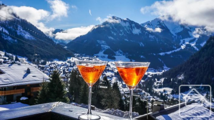 Image No.3-4 Bed Property for sale