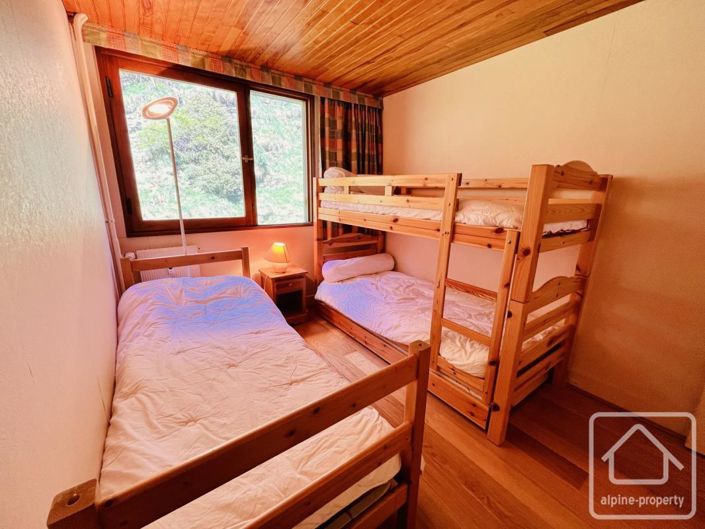 Image No.13-2 Bed Apartment for sale