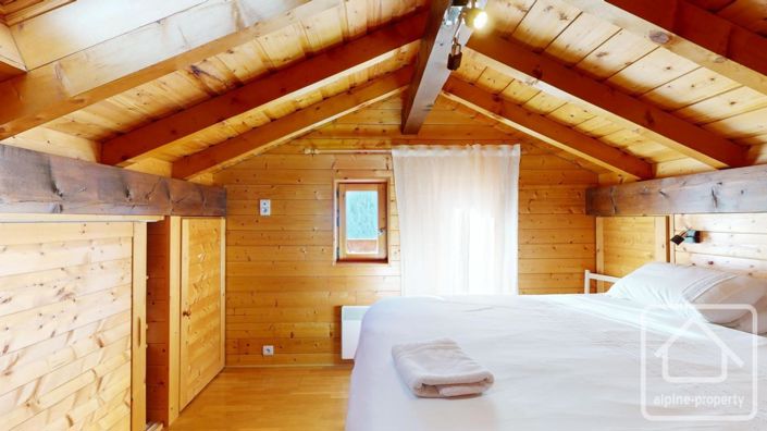 Image No.27-9 Bed Property for sale