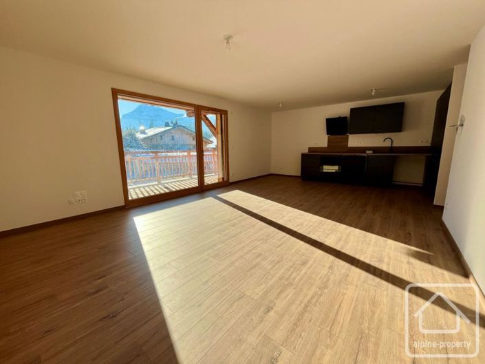 Image No.2-3 Bed Apartment for sale