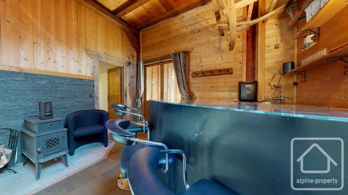 Image No.27-8 Bed Property for sale