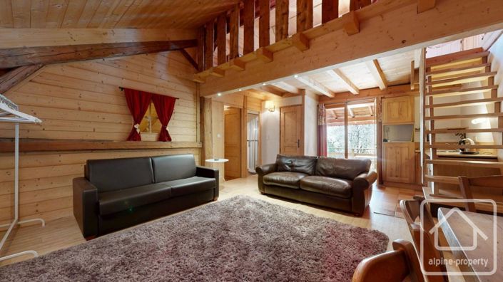 Image No.38-8 Bed Property for sale