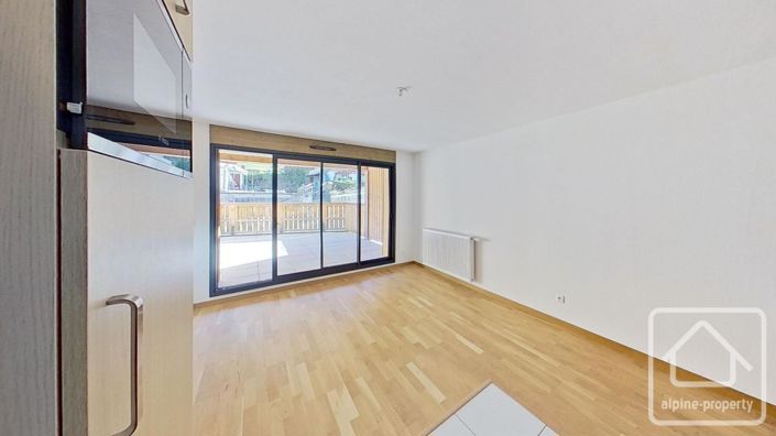 Image No.8-Apartment for sale