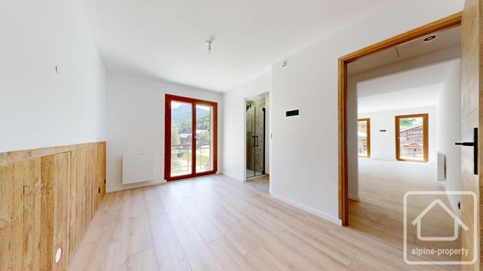 Image No.17-3 Bed Apartment for sale