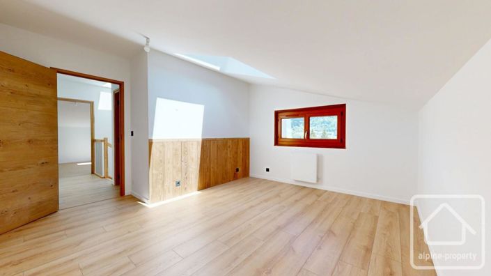 Image No.27-3 Bed Apartment for sale