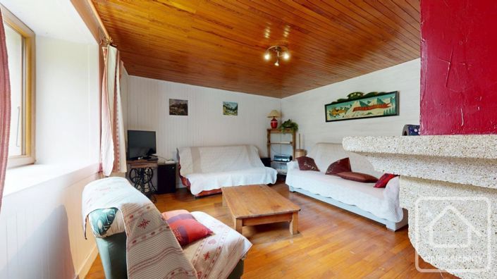 Image No.10-2 Bed Property for sale