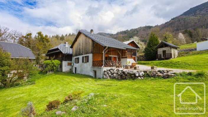 Image No.35-2 Bed Property for sale