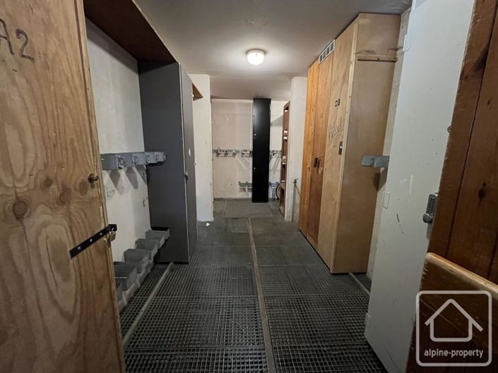 Image No.10-1 Bed Apartment for sale