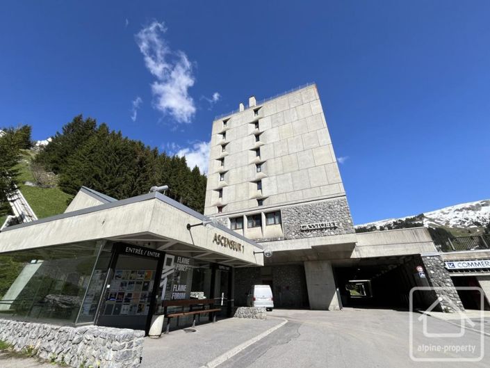 Image No.11-1 Bed Apartment for sale