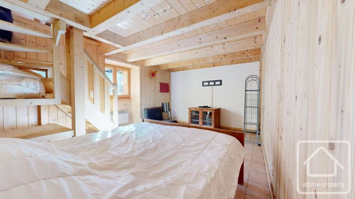 Image No.21-2 Bed Property for sale