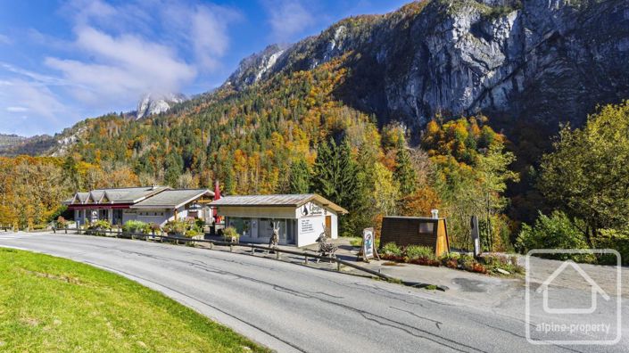 Image No.32-2 Bed Property for sale