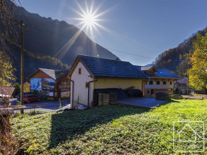 Image No.8-2 Bed Property for sale