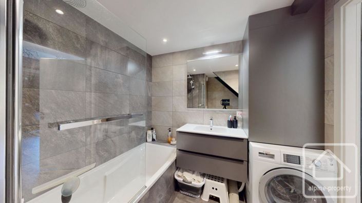 Image No.16-3 Bed Apartment for sale