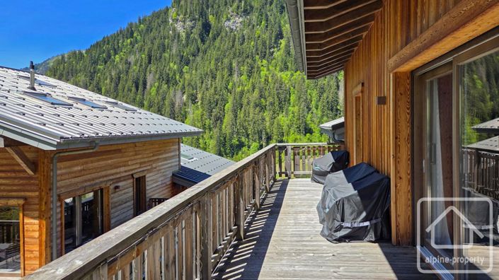 Image No.22-3 Bed Apartment for sale