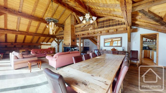 Image No.19-7 Bed Property for sale