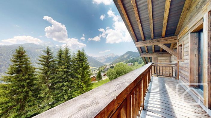 Image No.52-7 Bed Property for sale