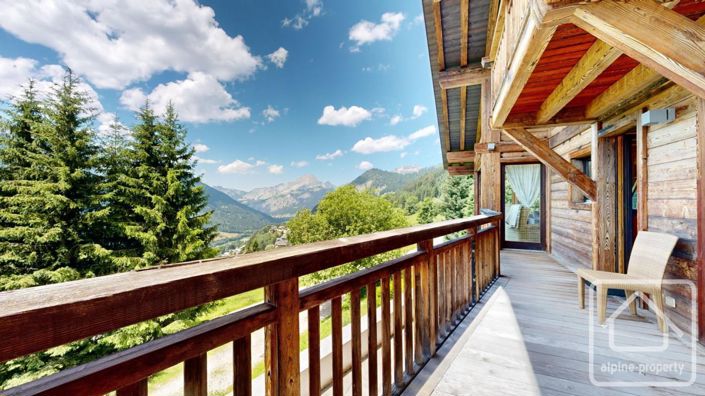 Image No.60-7 Bed Property for sale