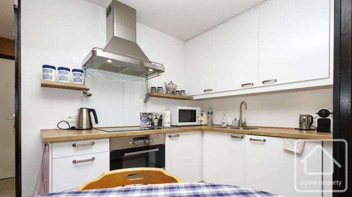 Image No.12-2 Bed Apartment for sale