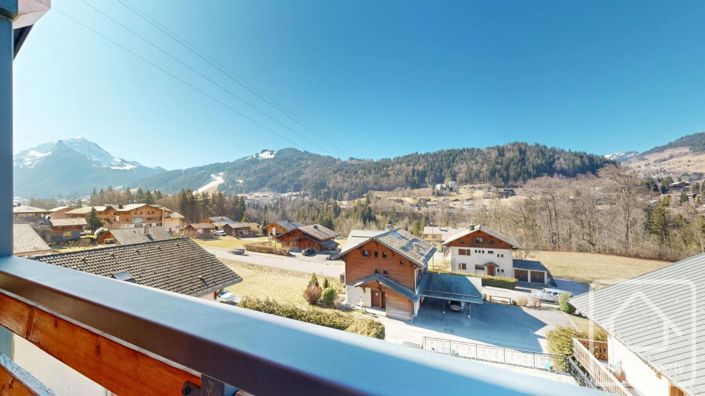 Image No.27-6 Bed Property for sale