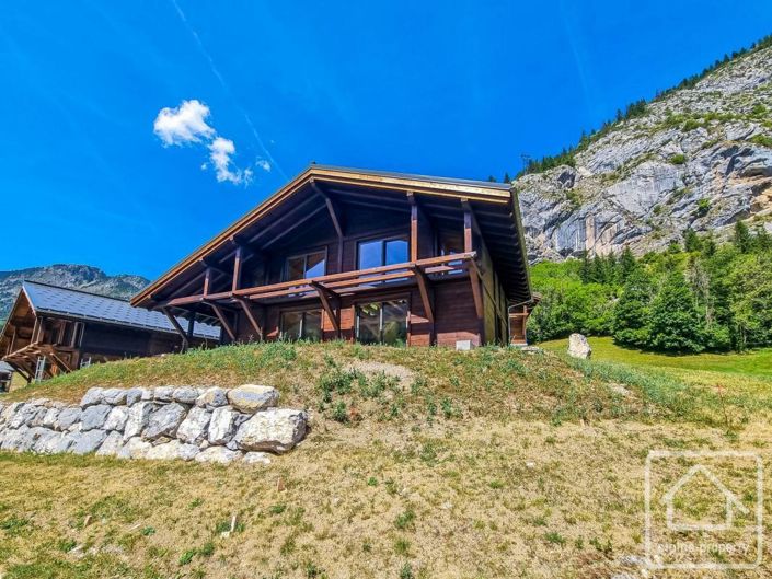 Image No.6-4 Bed Property for sale