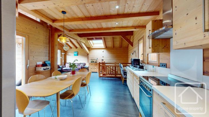 Image No.18-7 Bed Property for sale