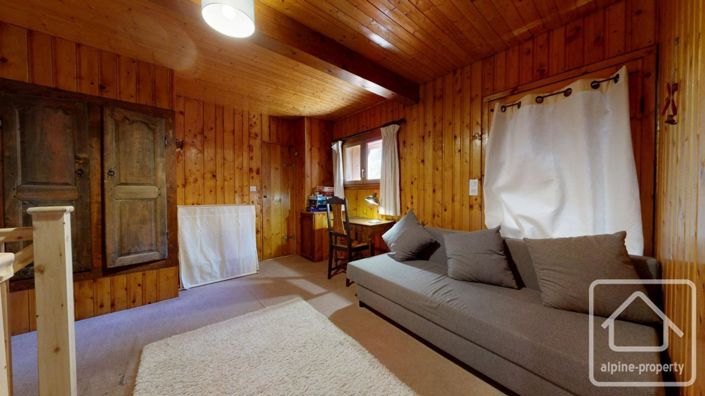 Image No.14-3 Bed Property for sale