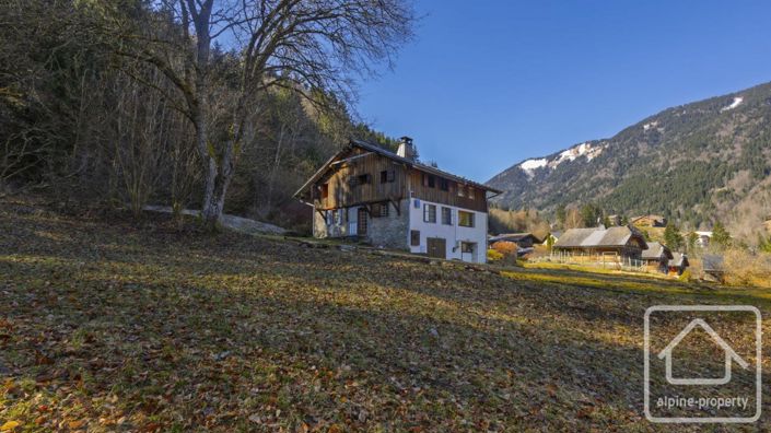 Image No.4-3 Bed Property for sale