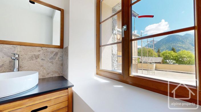 Image No.14-2 Bed Apartment for sale