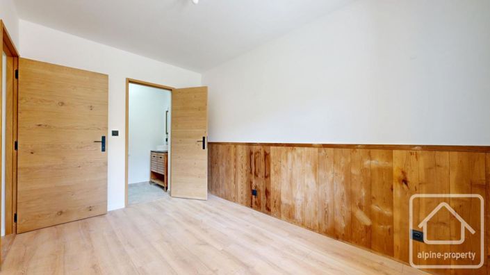 Image No.17-2 Bed Apartment for sale