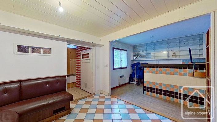 Image No.31-3 Bed Property for sale