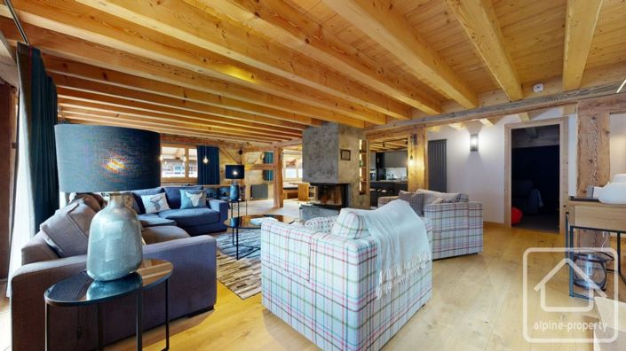 Image No.5-7 Bed Property for sale