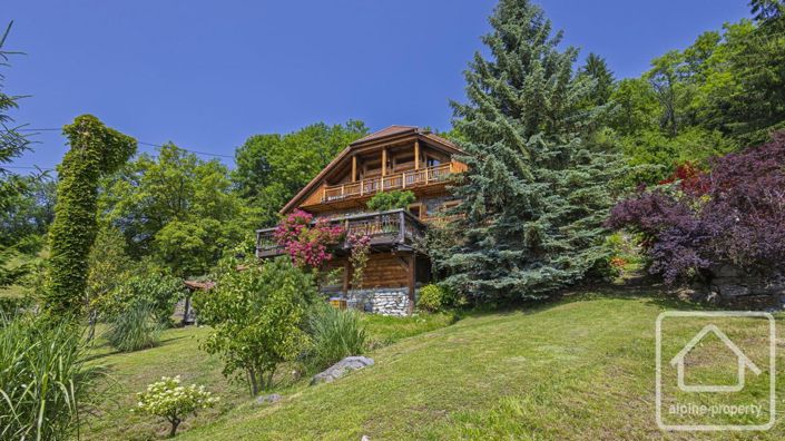 Image No.35-7 Bed Property for sale