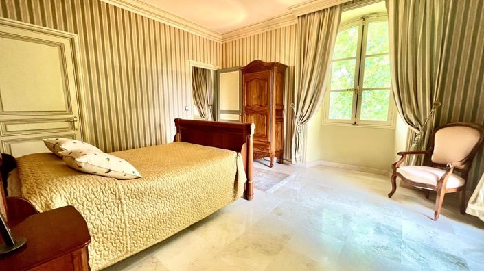 Image No.15-6 Bed House for sale