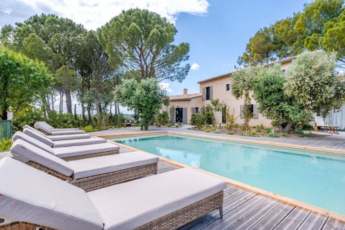 Image No.28-6 Bed House for sale