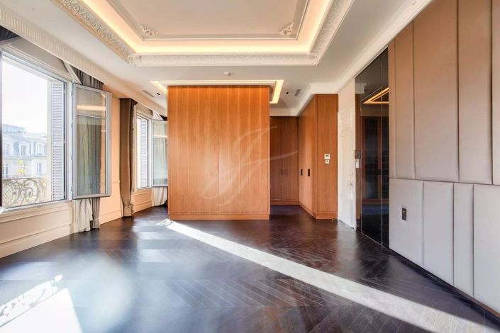 Image No.15-5 Bed House for sale