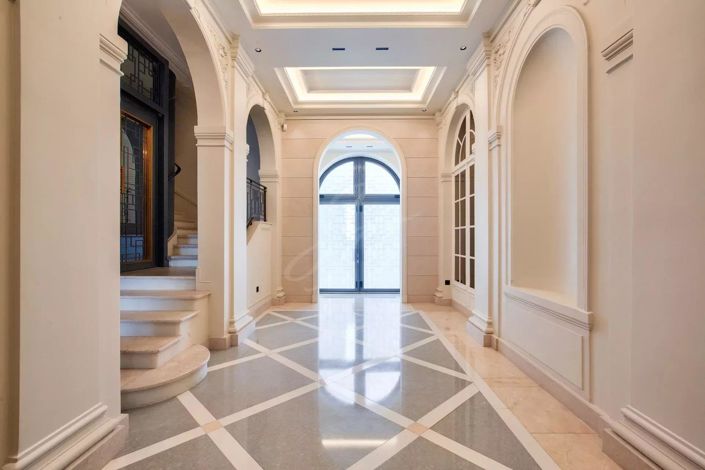 Image No.28-5 Bed House for sale