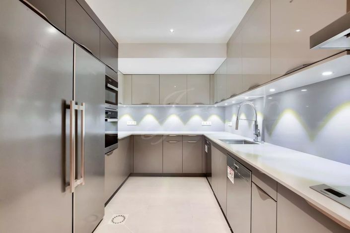 Image No.29-5 Bed House for sale